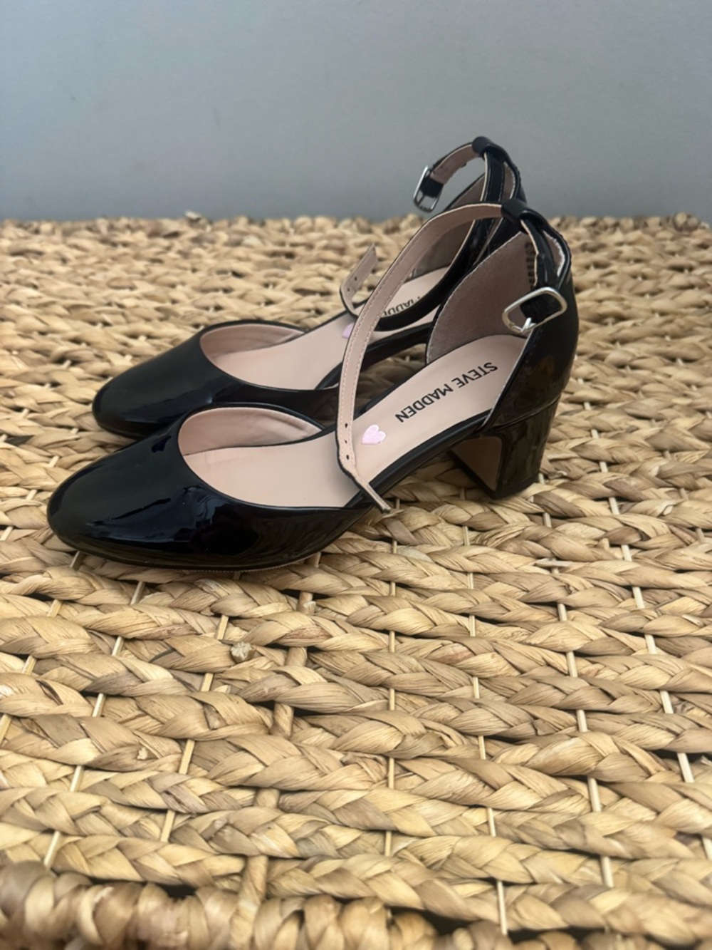 Steve Madden Black Patent T-Strap Chunky Heel Pumps